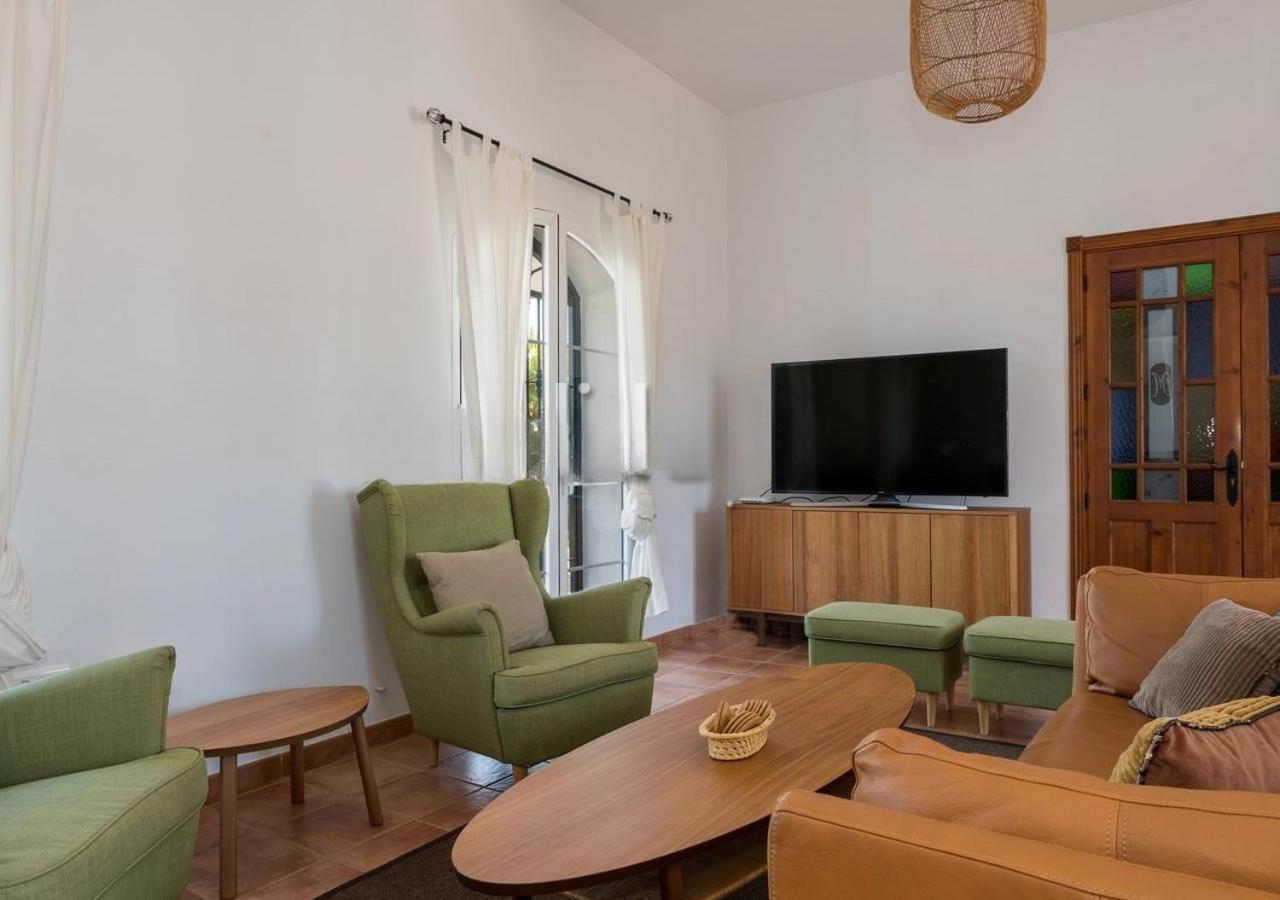 Spacious Villa With Exceptional Views In Malaga Casarabonela Exterior photo