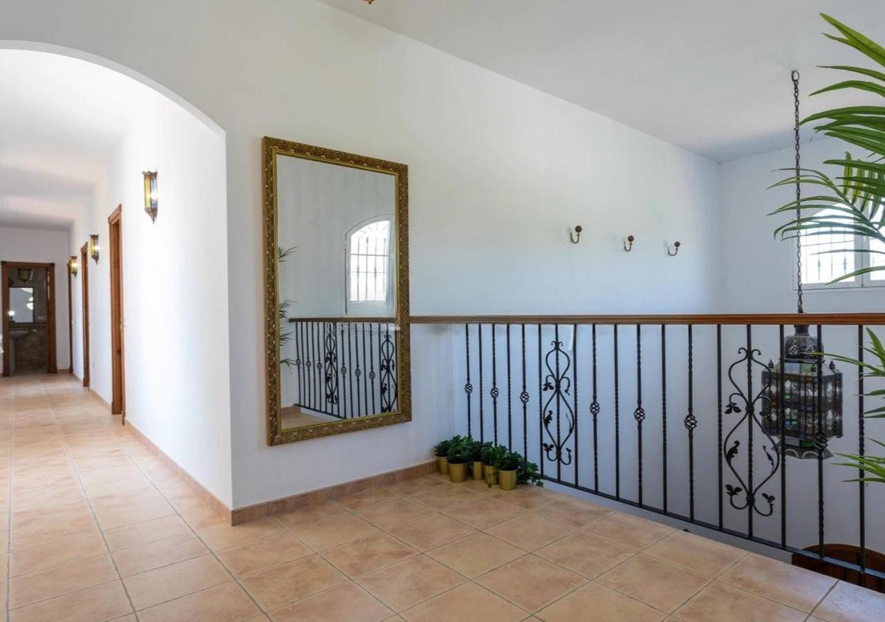 Spacious Villa With Exceptional Views In Malaga Casarabonela Exterior photo